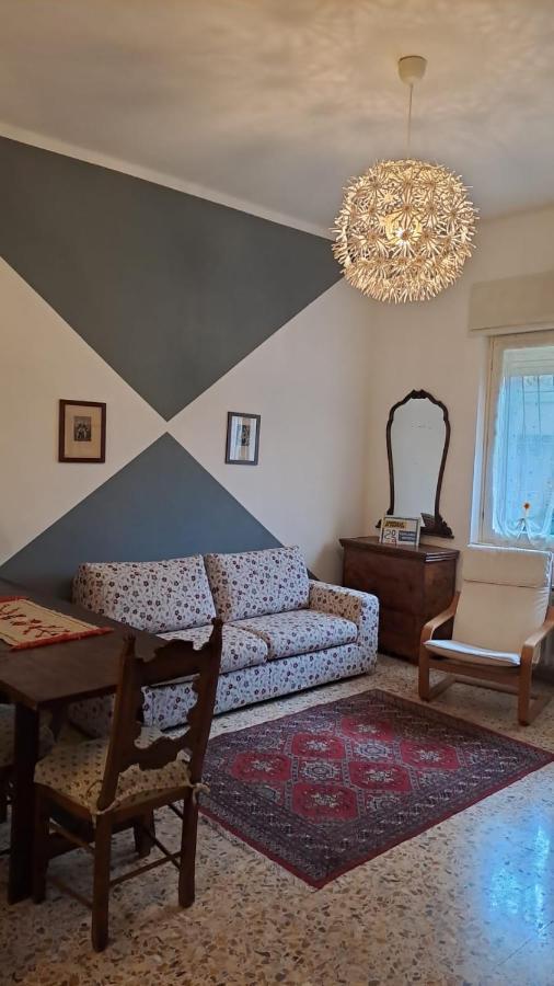 La Casa Di Lucia: Grande Appartamento Con Balcone Brescia Exterior foto